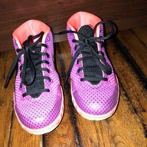 Nike Kyrie Irving 1 “Easter”